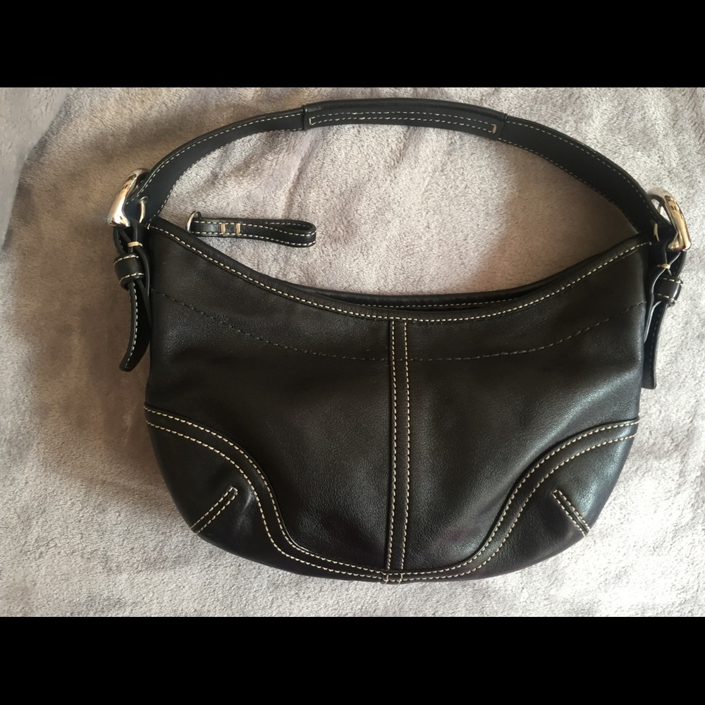 🎉Sale🎉Coach Black Leather Shoulder Purse
